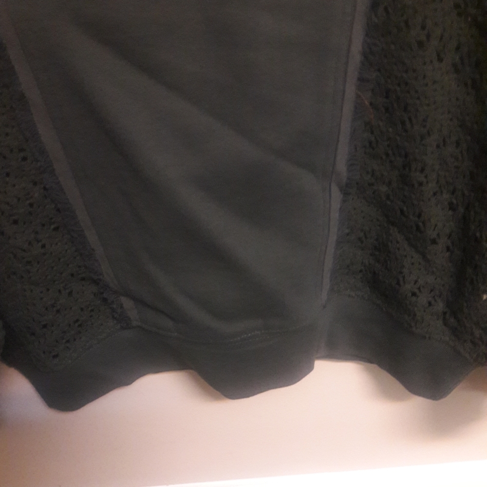 Women's Rocks & Indigo top - Picture 3 of 8